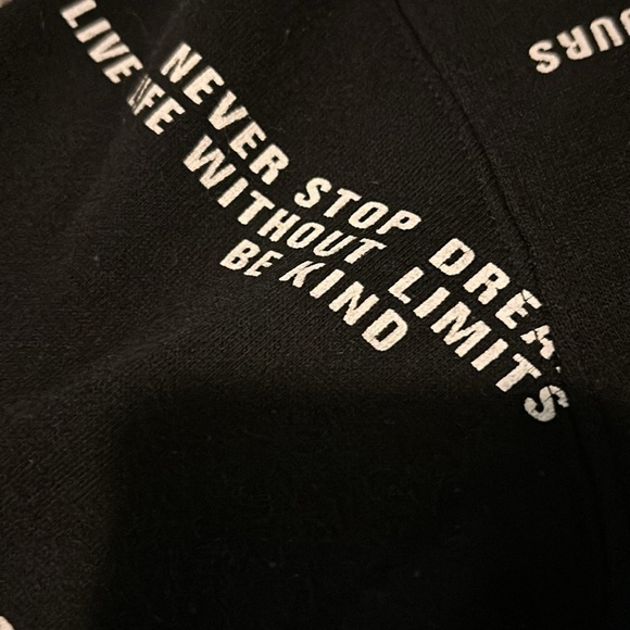 Crewneck - Picture 2 of 2